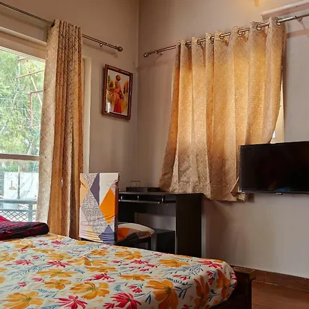 Ak Homestay Dehradun Exterior photo