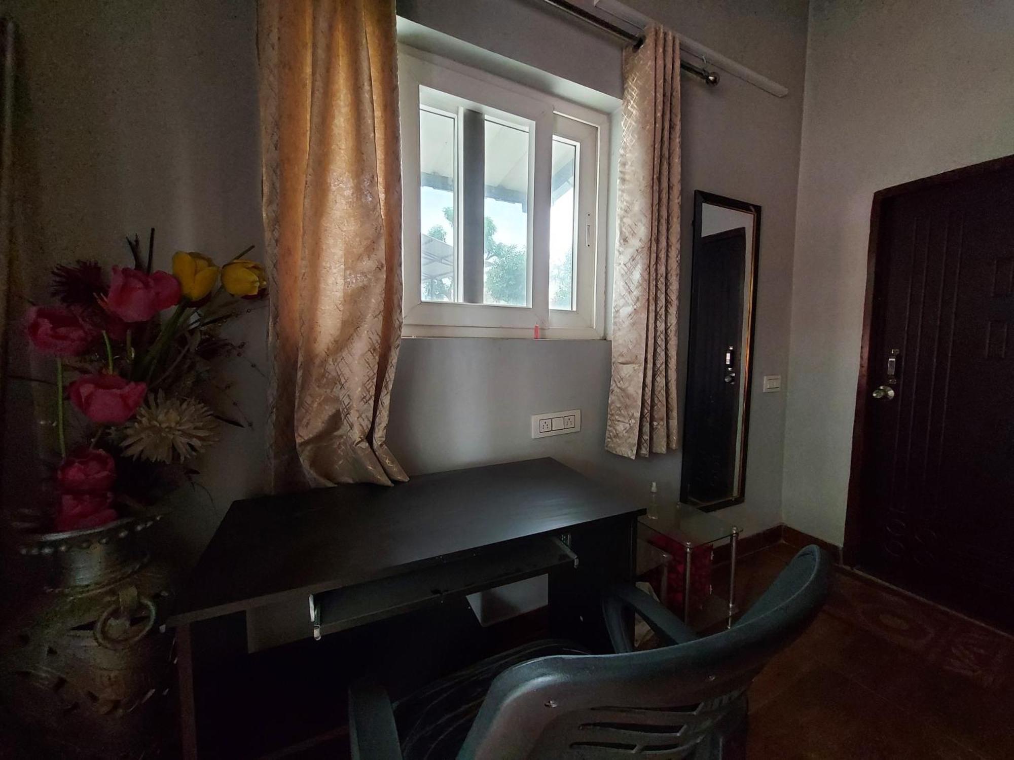 Ak Homestay Dehradun